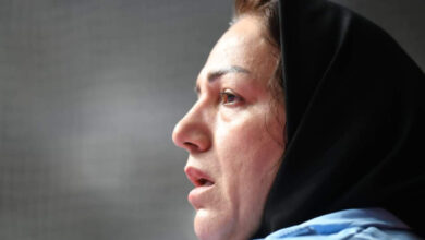 با سختی قهرمان شدیم