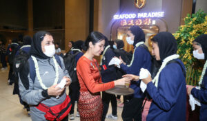 تیم ملی فوتبال بانوان وارد یانگون شد