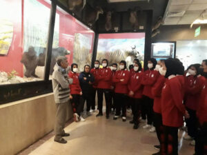 بازدید ملی پوشان نوجوان از موزه تنوع زیستی