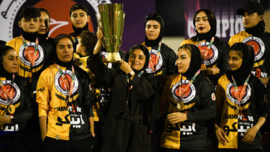 خاتون در راه آسیا