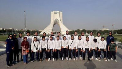 دختران ملیپوش زیر 20 سال بر بام برج آزادی