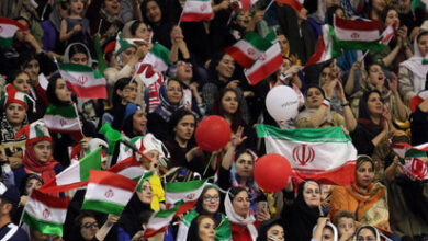 وعده تاج برای حضور بانوان در سالن