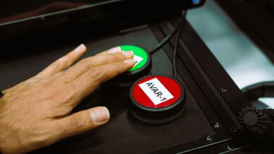 روی ناخوش دربی پایتخت به داوری زنان