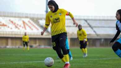 دعوت به تیم ملی فوتبالزنان سلیقهای است