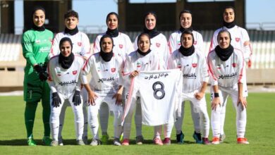 پیروزی پرسپولیس در روز توقف فولاد