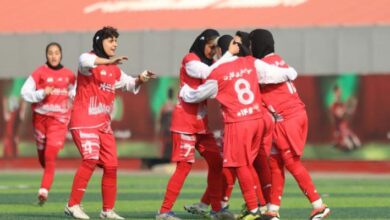 یکه‌تازی پرسپولیس و فولاد در لیگ یک