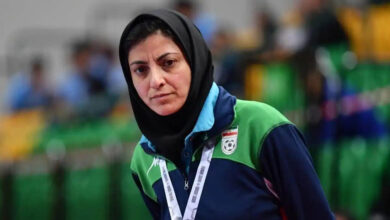 از استقلال پیشنهاد دارم