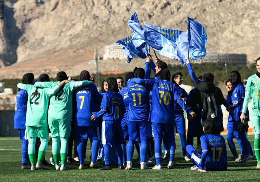 فوتبال زنان استقلال لیگ یکی ماند!