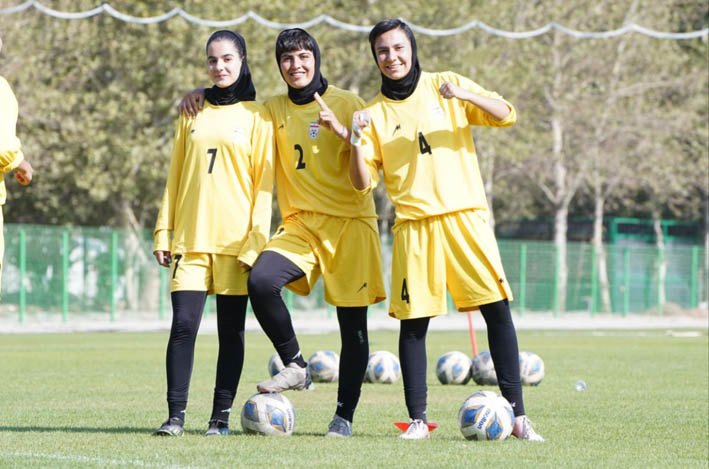 اردلان 28 بازیکن را به اردو دعوت کرد