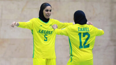 آبادان برای هت‌تریک قهرمانی می‌جنگد