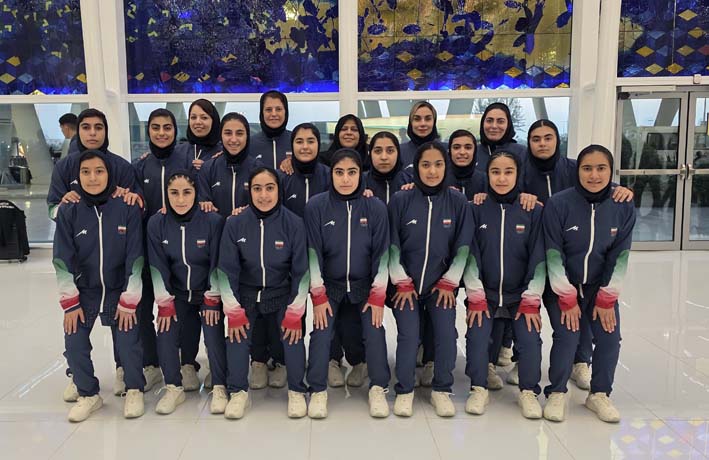تیم ملی فوتسال دختران وارد منامه شد