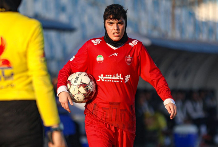 جو پرسپولیس صمیمی و حرفه‌ای است