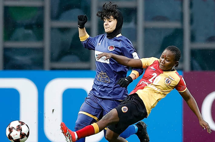 شکست خاتون مقابل بنگال شرقی هند