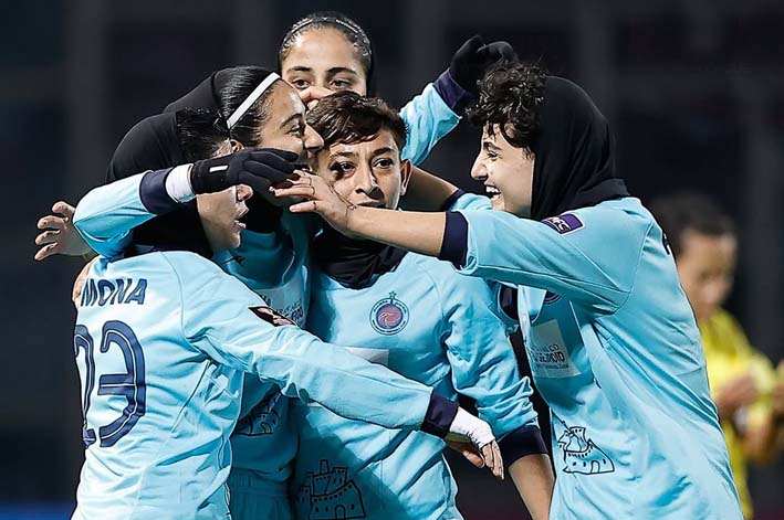 پیروزی خاتون مقابل نسف قارشی