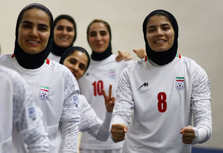 دوباره هشت آذر، دوباره یک روز تاریخی؟