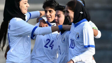 پیروزی پر گل استقلال در روز توقف وارش و فولاد