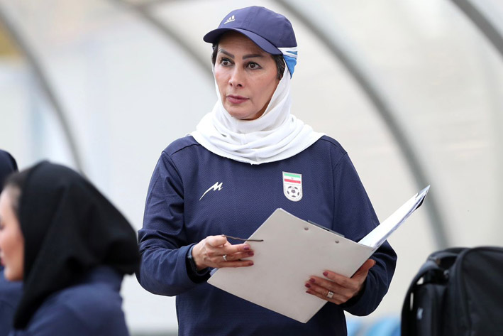 به تصمیمات فنی جعفری اعتماد کنیم