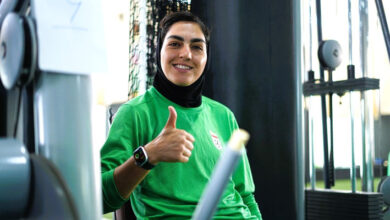 من یک بازیکن حرفه‌ای هستم