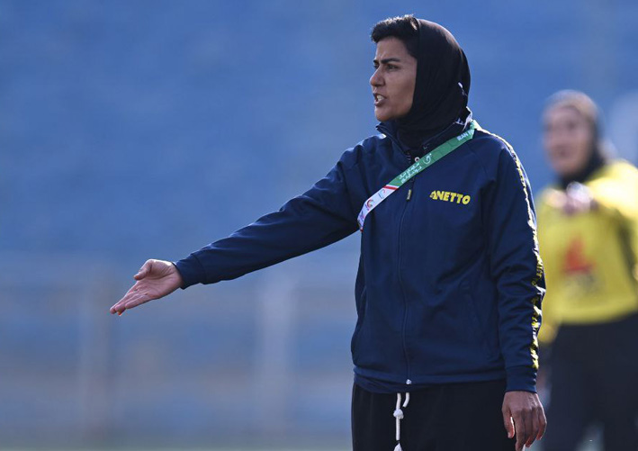 هیچ تیمی مقابل استقلال ساده بازی نمی‌کند