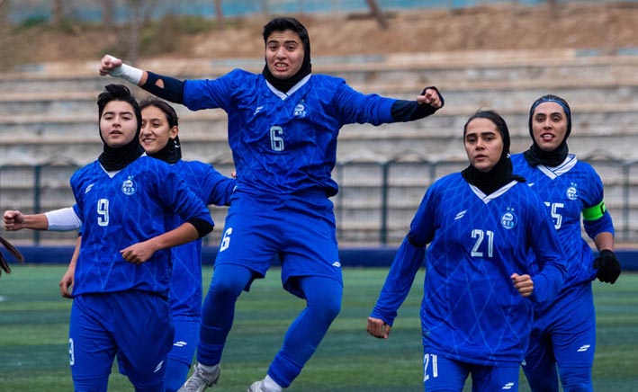 استقلال و فولاد در یک‌قدمی لیگ برتر