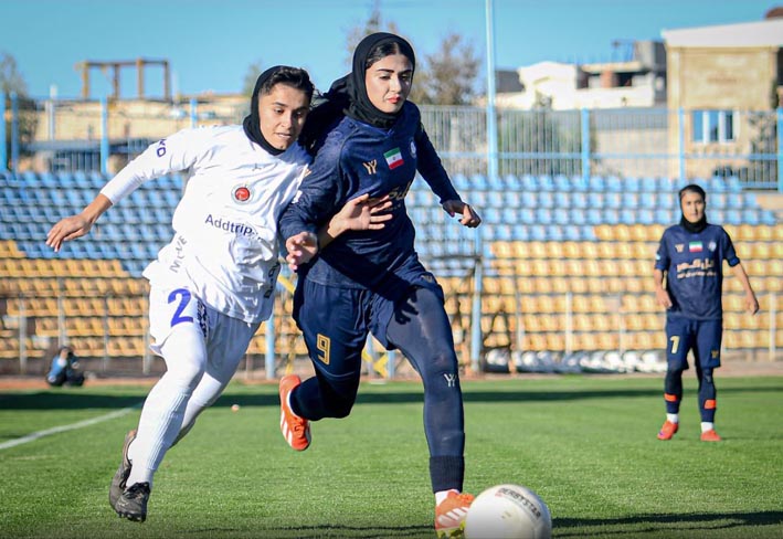 یک اتقاق هیجان‌انگیز در انتظار فوتبال زنان