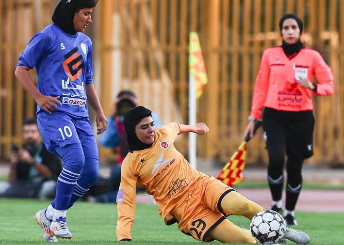 هفته پانزدهم لیگ برتر فوتبال زنان به تعویق افتاد