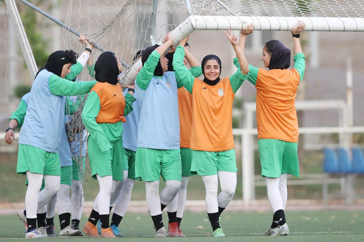 دعوت 27 بازیکن به اردوی تیم ملی فوتبال