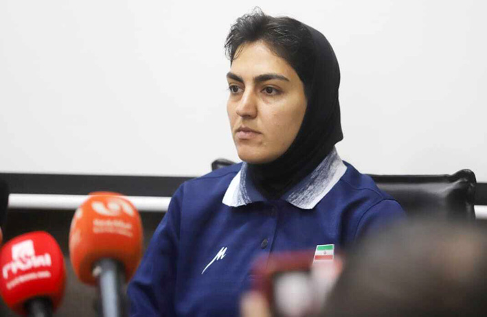 انتظارات نباید از ما زیاد باشد