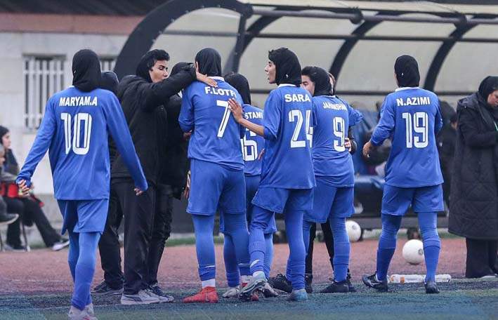 پنجره نقل‌وانتقالاتی مهم‌ترین بحران زنان استقلال