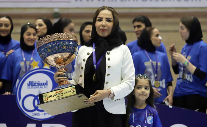 فدراسیون فوتبال باید به قول خود عمل می‌کرد
