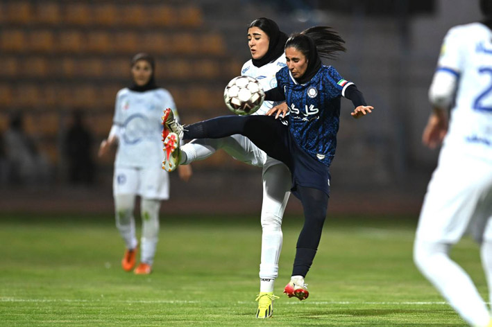 هفته دوم لیگ برتر فوتبال زنان |جدال گل‌گهر و استقلال برنده نداشت، پرسپولیس به صدر رسید